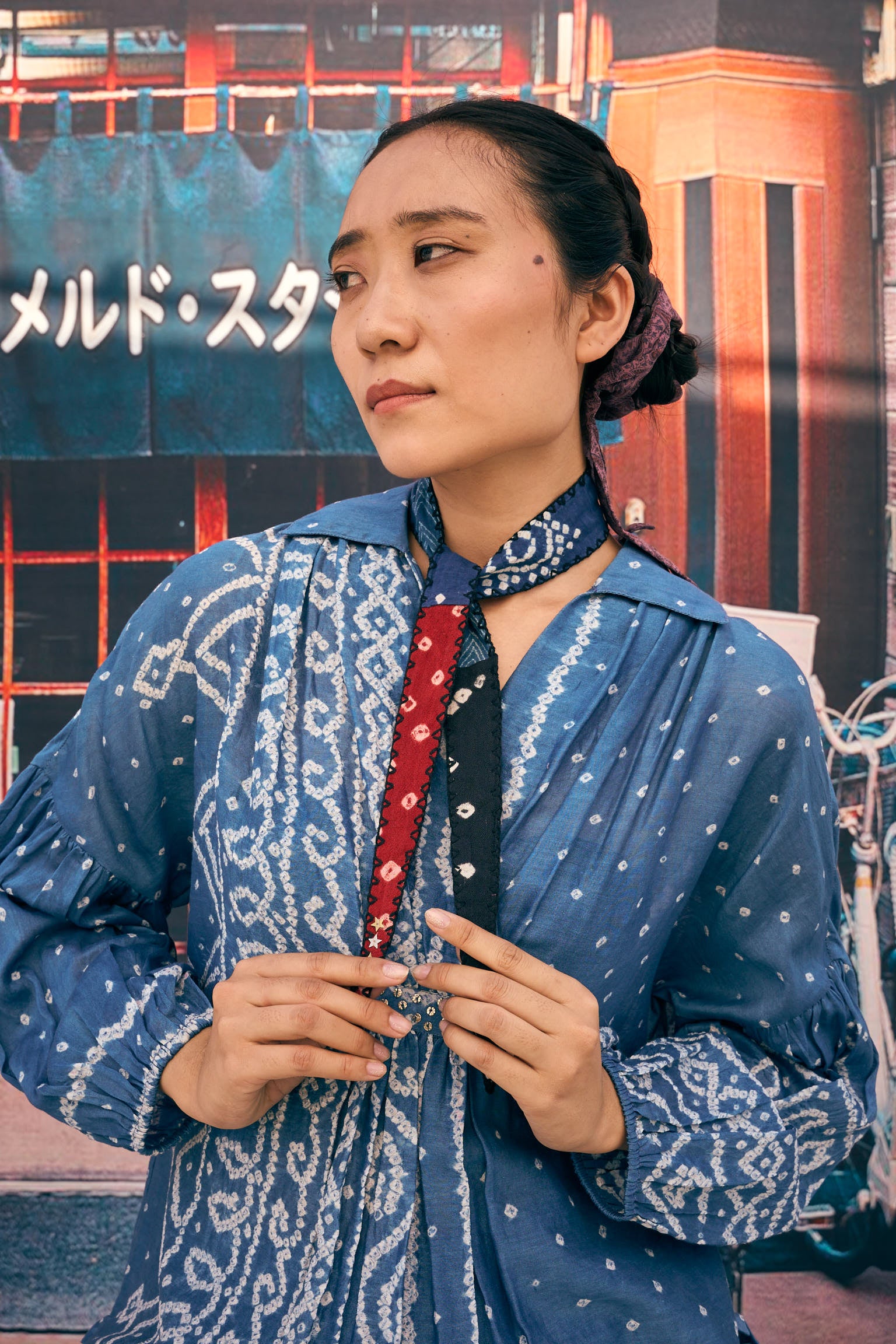 FUJI NECK SCARF