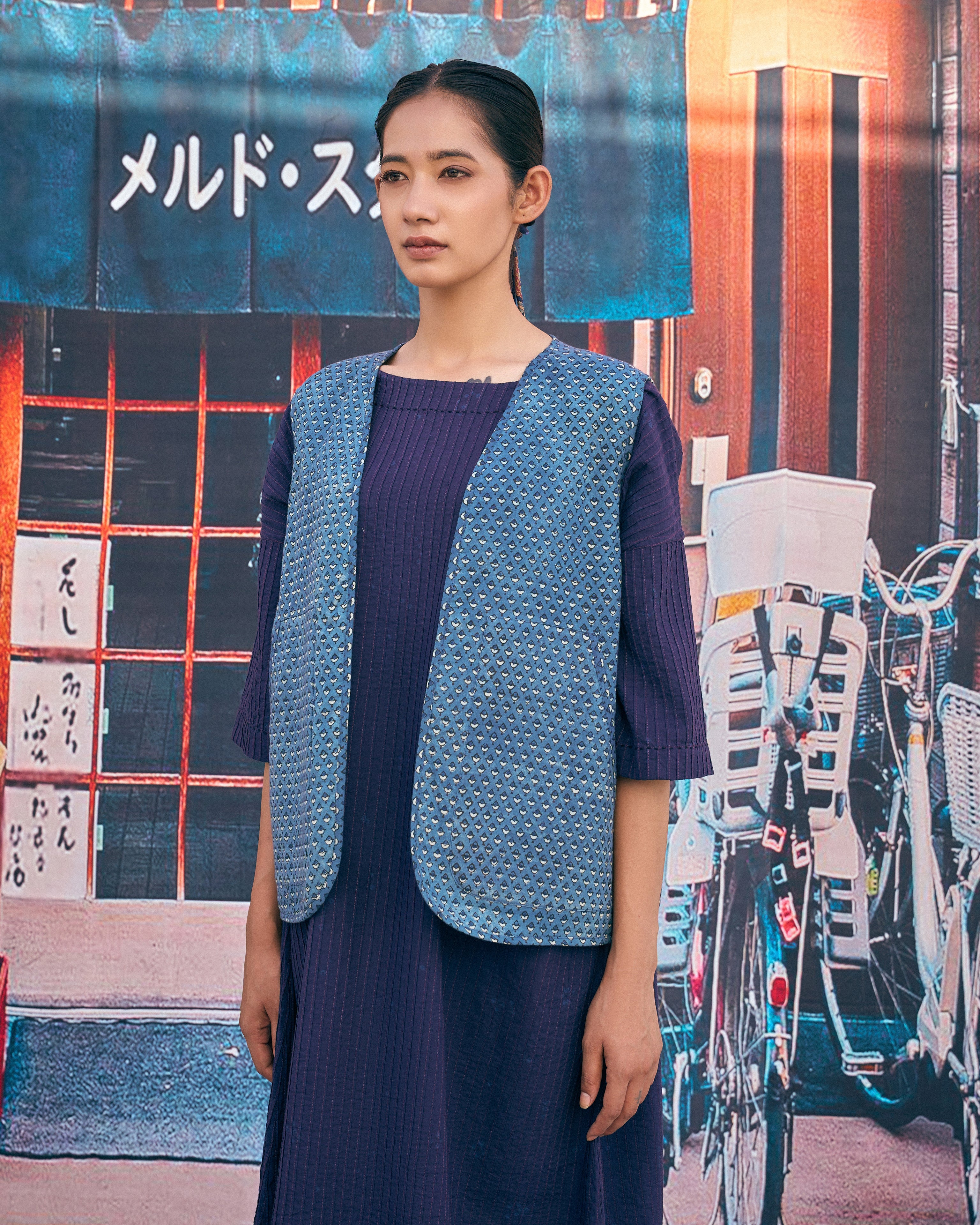NABI VEST