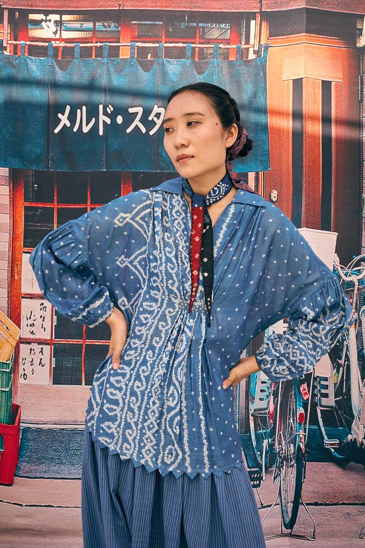 FUJI NECK SCARF